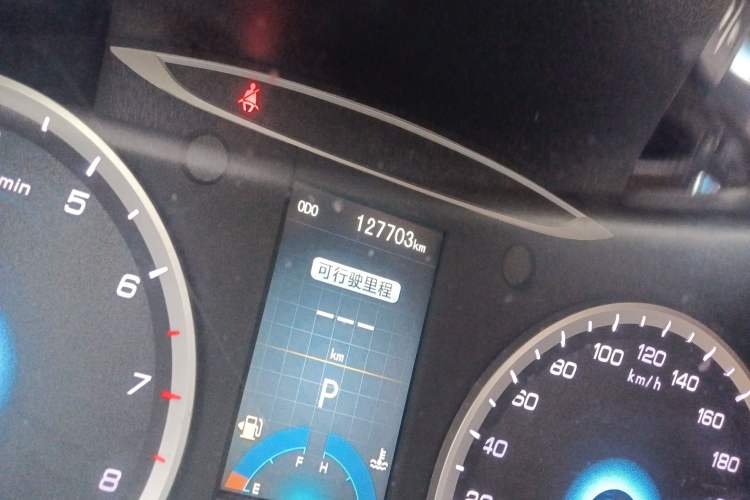 Used CHANGAN Raeton 2014 1.8T Automatic Prestige Anniversary Edition China IV Standard Odometer Close Up