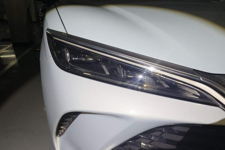 Used BYD Song L DM-i 2024 112 km Beyond Edition
