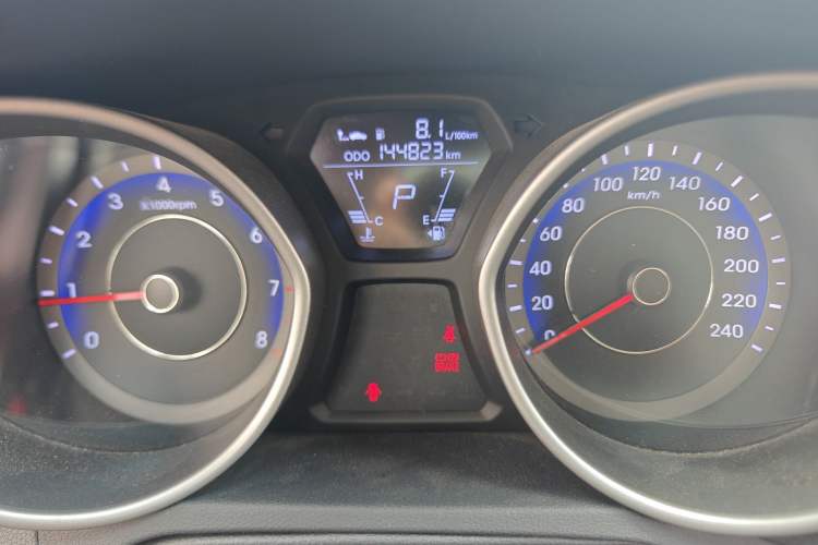 Used Hyundai Elantra (5th Generation / Langdong) 2016 1.6L Automatic Smart Version Instrument Cluster