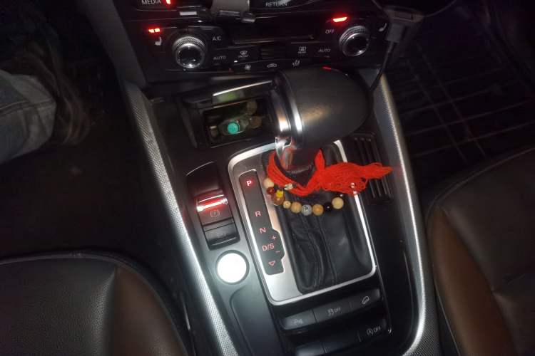 Used Audi Q5 2017 Plus 40 TFSI Technology Model