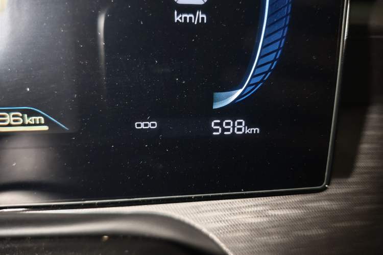 Used BYD Seal 05 DM-i 2025 DM-i Smart Drive 55KM Luxury Model Odometer Close Up