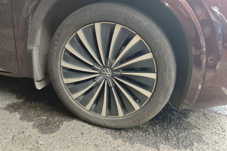 Used Volkswagen Viloran 2020 380TSI Prestige Edition
