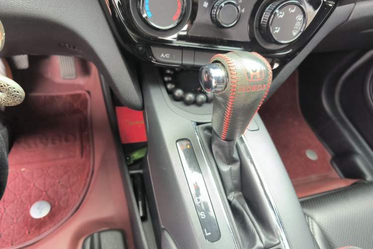 Used Honda XR-V 2015 1.5L LXi CVT Classic Edition Gear Lever