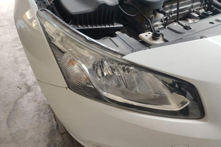 Used Chevrolet Cruze 2015 1.5L Classic SE MT
