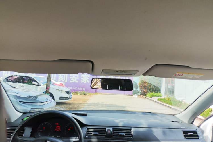 Used Volkswagen Santana 2019 1.5L Manual Fashion Edition China VI Standard
