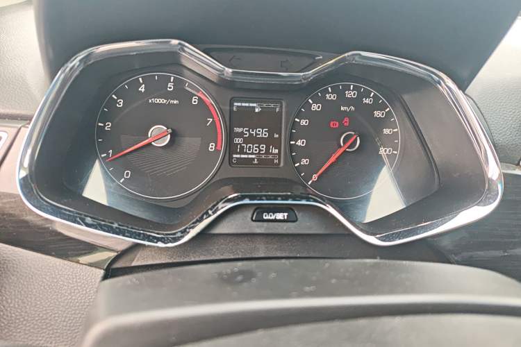 Used Baojun 310 2017 1.5L Manual Luxury Model
