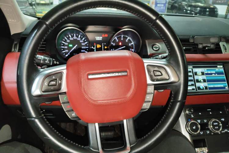 Used Land Rover Range Rover Evoque 2015 2.0T Five-Door Zhiyao Edition