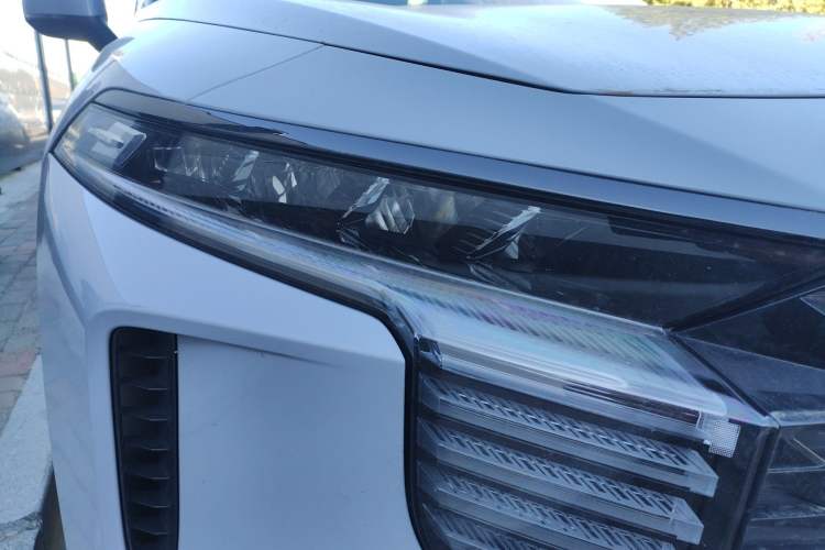 Used Venucia V 2021 260T Idol Edition