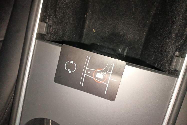 Used Tesla Model 3 2021 Standard Range Rear-Drive Upgraded Version
