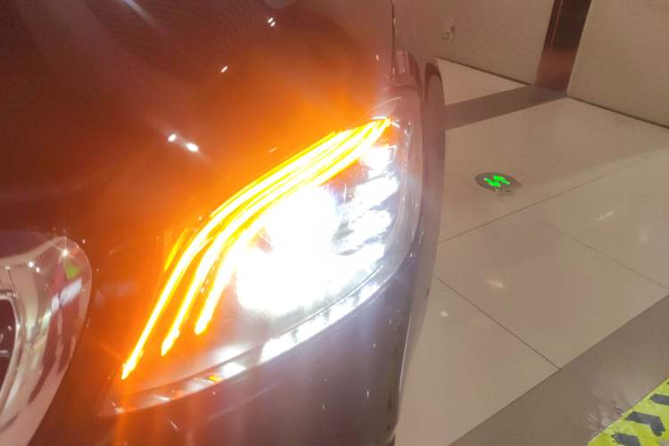 Used Mercedes-Benz S-Class 2018 S 320 L
