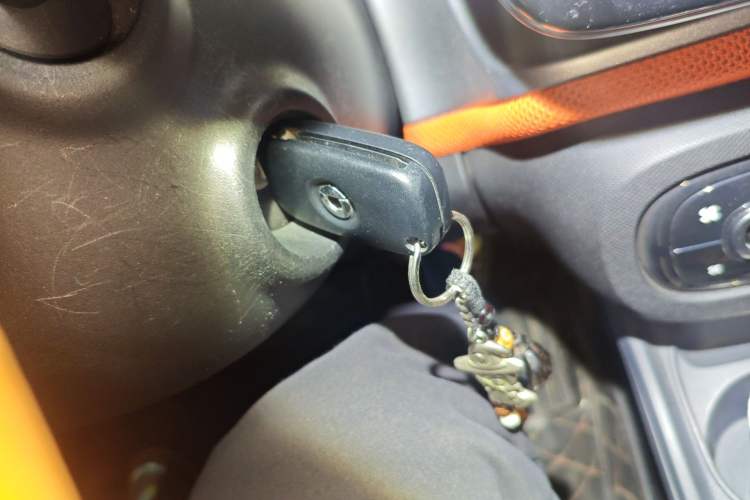 Used smart fortwo 2015 1.0L 52 kW Hardtop Passion Edition
