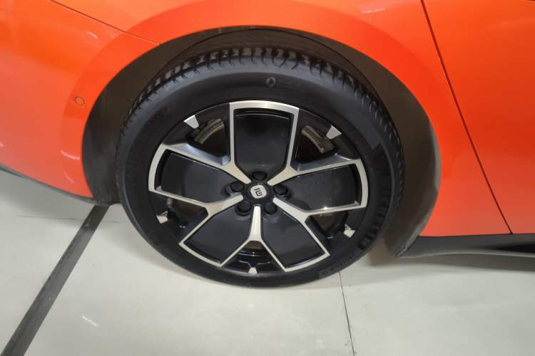 Used Xiaomi Auto SU7 2024 Rear-Drive Long-Range Intelligent Driving Version