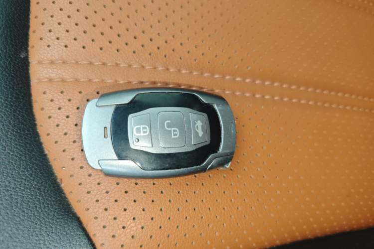 Used BYD Song 2016 2.0TID Automatic Prestige Edition
