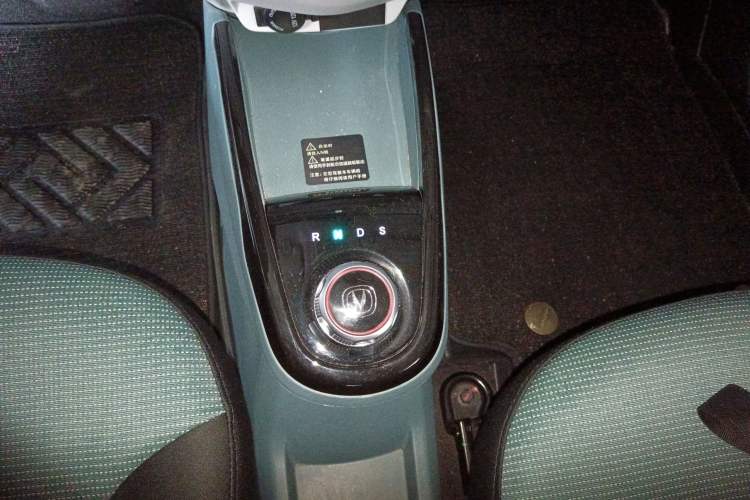 Used Oshan Benni E-Star 2021 National Edition Colorful Version Lithium Iron Phosphate (31.18 kWh)
