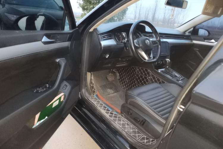 Used Volkswagen Magotan 2020 280TSI DSG Comfort Edition Driver Seat