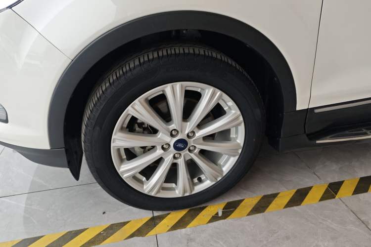 Used Ford Kuga 2017 EcoBoost 180 Four-Wheel Drive Luxury Wing Model
