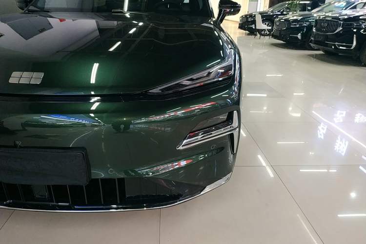 Used Geely Galaxy Galaxy 8 2025 130km EM-i Deluxe Edition