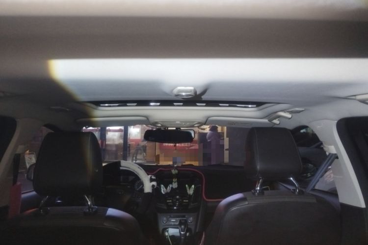 Used Ford Focus 2017 Hatchback 1.6L Automatic Fashion Edition Smart Drive Version
