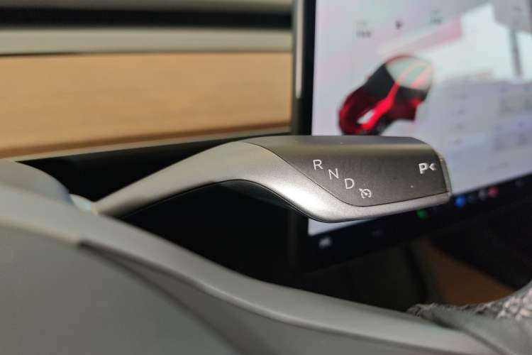 Used Tesla Model 3 2022 Performance High-Performance All-Wheel-Drive Version Gear Lever