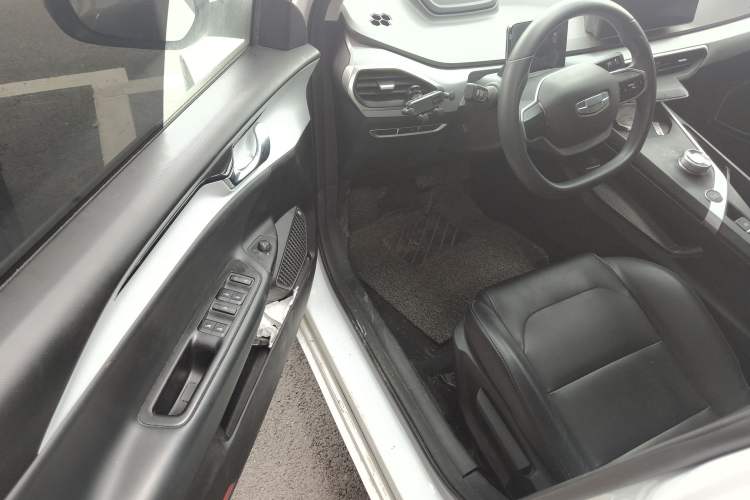 Used Geometry A 2024 410KM Travel Edition