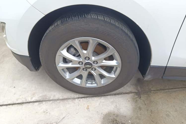 Used Chevrolet Equinox 2019 535T Automatic Chijie Edition China V Standard Exterior 4