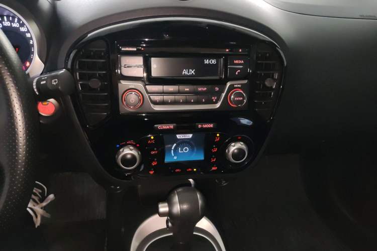 Used Infiniti ESQ 2014 1.6L Spontaneous Edition