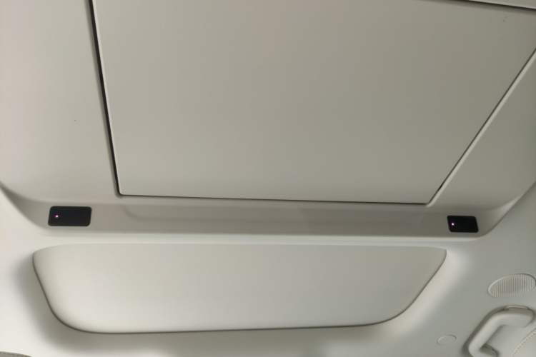 Used Wey Lanshan 2025 Four-Wheel Drive Max
