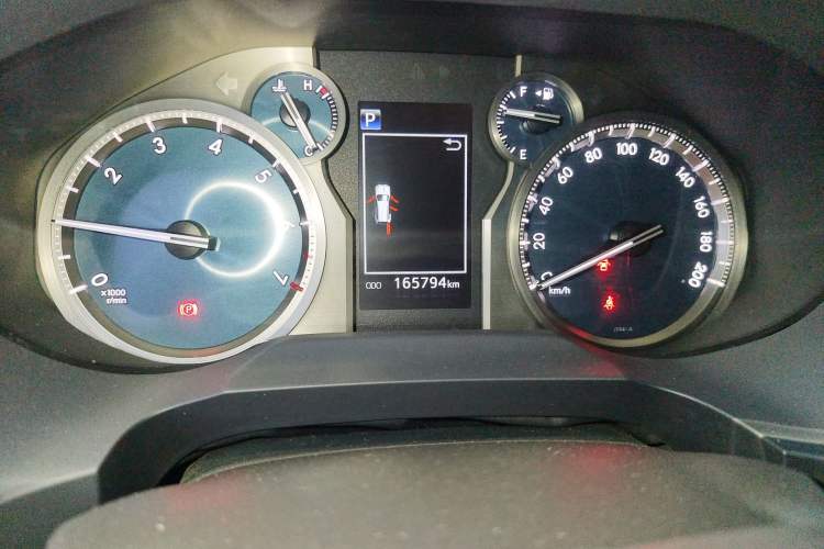 Used Toyota Prado 2018 3.5L Automatic TX-L with Rear-Mounted Spare Tire Odometer Close Up