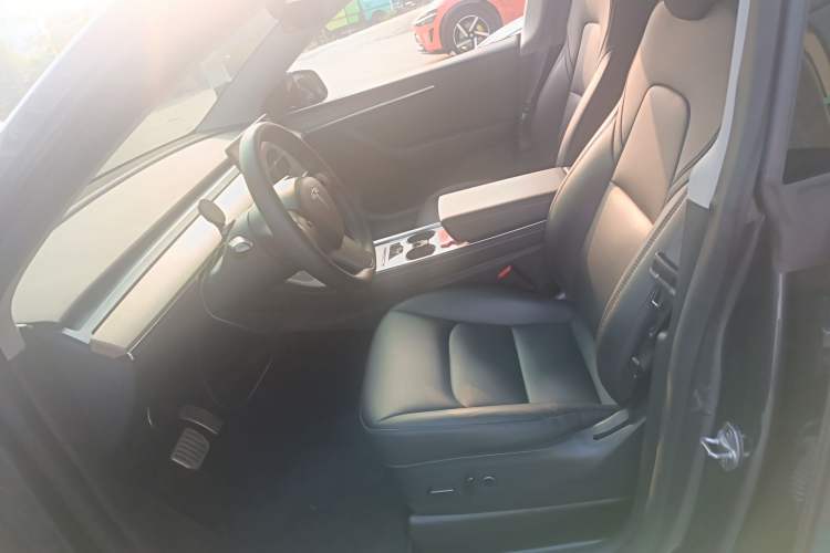 Used Tesla Model Y 2021 Performance High-Performance All-Wheel-Drive Version