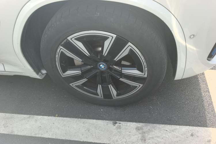 Used BMW iX3 2022 Leading Model
