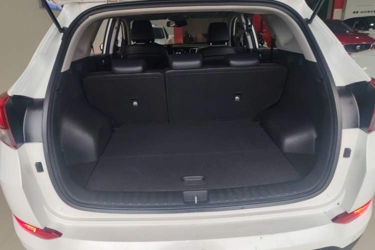 Used Hyundai Tucson 2015 1.6T Dual-Clutch Two-Wheel-Drive Smart Model