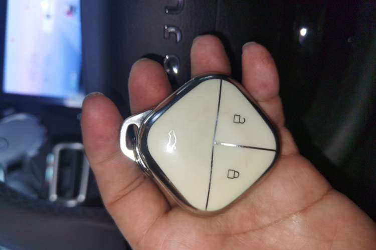 Used Baojun KiWi EV 2023 Smart Luxury Edition Lithium Iron Phosphate Interior 1