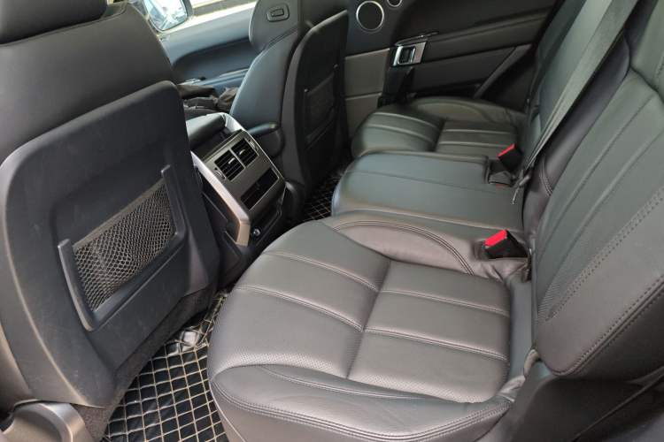 Used Land Rover Range Sport 2017 3.0 SC V6 SE Left Rear Seat