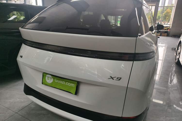 Used XPeng X9 2025 740 Ultra-Long Range Max Rear