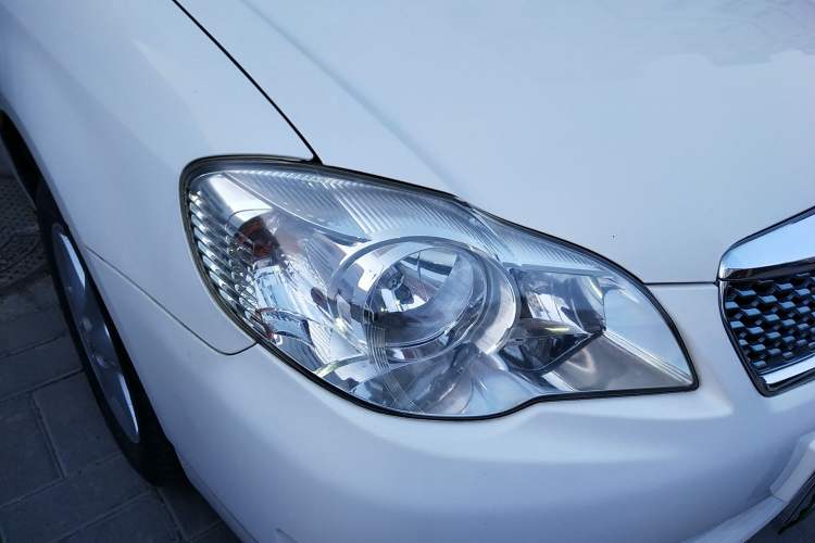 Used Toyota Corolla EX 2011 1.6L Automatic Luxury Edition
