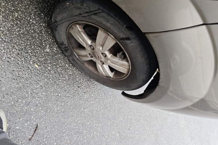 Used Jinbei New Hiace X30L 2016 1.5L Wealth Edition Natural Gas DLCG14 Right Front Wheel Hub