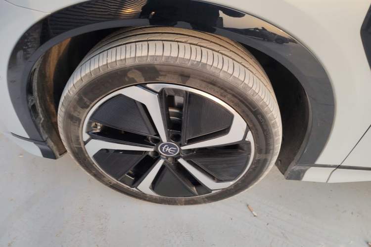 Used BYD Song L EV 2025 Intelligent Driving Version 662 km LiDAR Excellence Edition