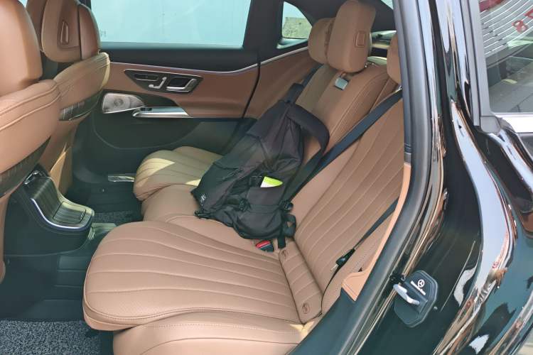 Used Mercedes-Benz E-Class 2025 E 300 L Luxury Model
