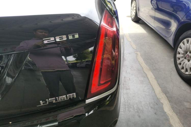 Used Cadillac CT6 2016 28T Luxury Model Right Rear Taillight