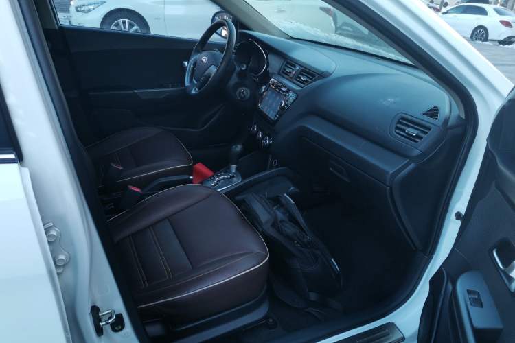 Used Kia K2 2015 Sedan 1.4L Automatic GLS
