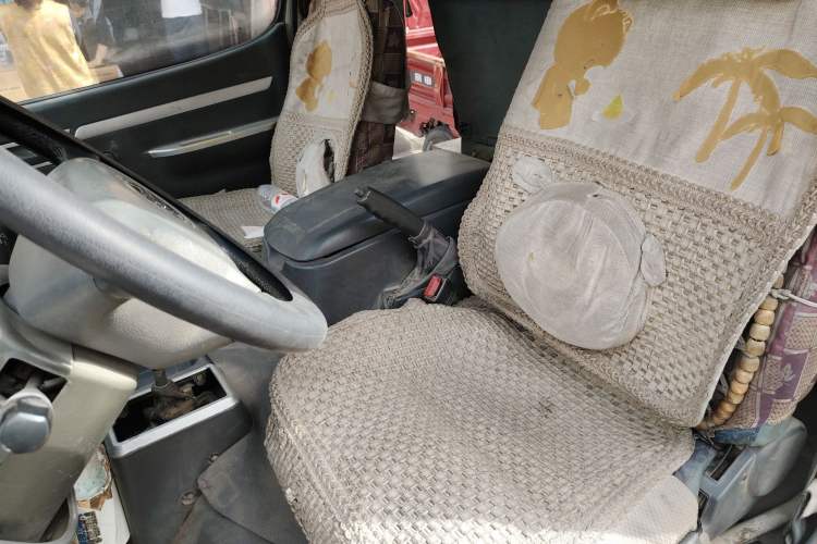 Used Foton Scenic 2014 2.2L Express Classic Long-Wheelbase Low-Roof 491EQ4
