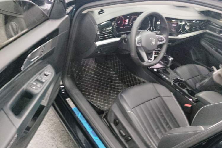 Used Volkswagen Passat 2022 330TSI Starry Elite Edition Driver Seat