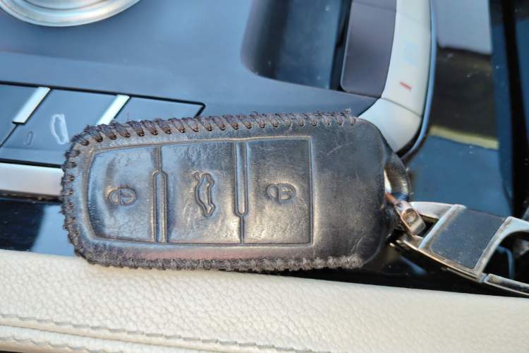 Used Zotye T700 2017 1.8T Dual-Clutch Prestige Model
