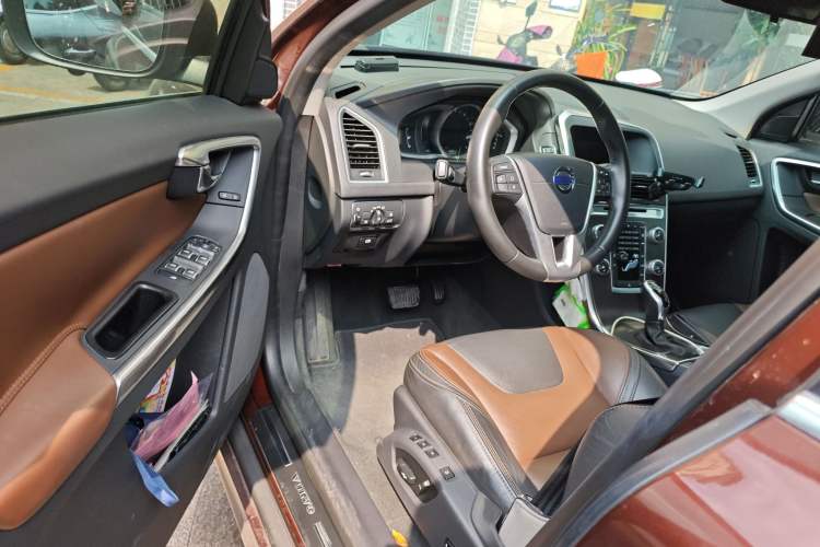 Used Volvo XC60 2016 T5 Smart Version