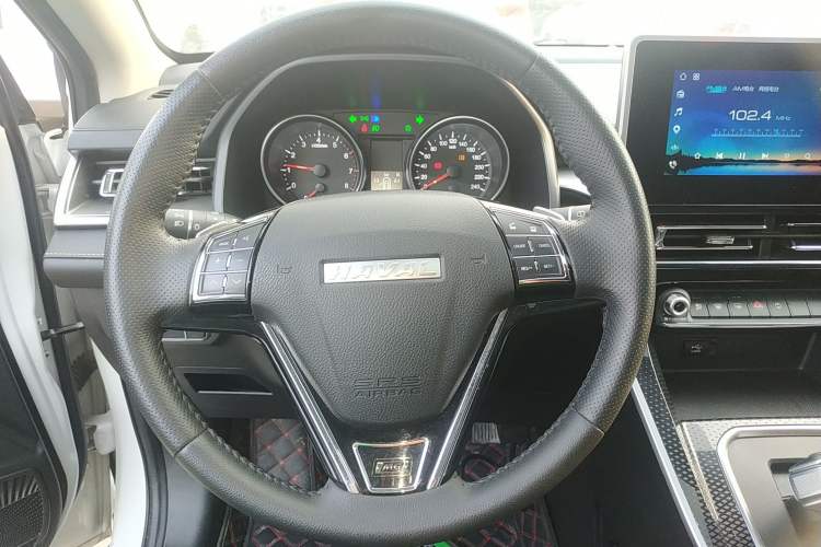 Used Haval M6 2021 PLUS 1.5T DCT Luxury Smart Connectivity Model
