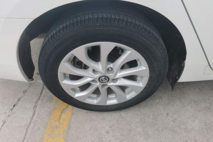 Used Nissan Sylphy 2018 1.6XV CVT Deluxe Edition Exterior 5