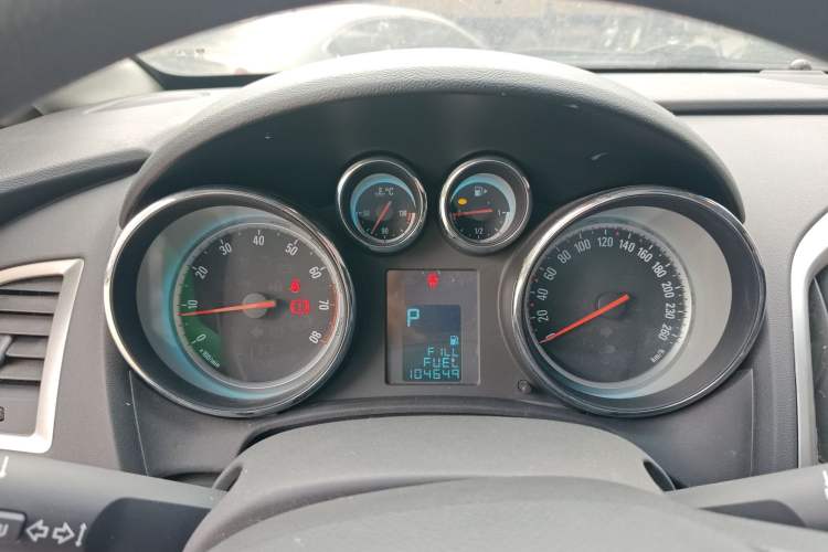 Used Buick GT 2014 XT 1.6L Automatic Fashion Edition