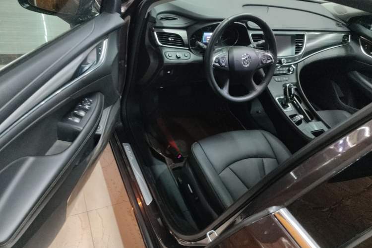 Used Buick LaCrosse 2016 Revised Version 28T Elite Edition
