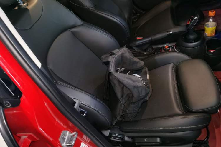 Used MINI 2021 1.5T COOPER Classic Edition Five-Door Version