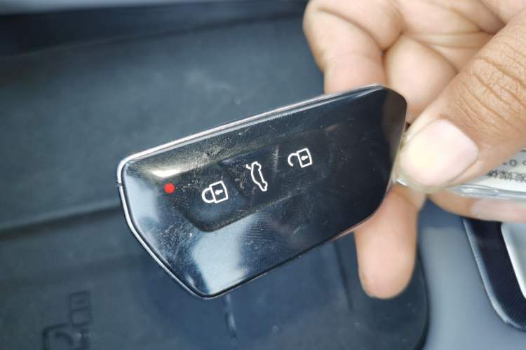 Used Volkswagen Lavida 2026 Pro 300TSI Starry Zhi Yi Edition Vehicle Key